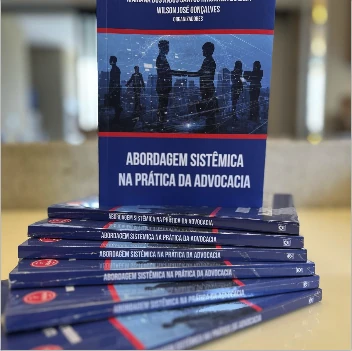 Exemplares do livro Abordagem Sistêmica na Prática da Advocacia